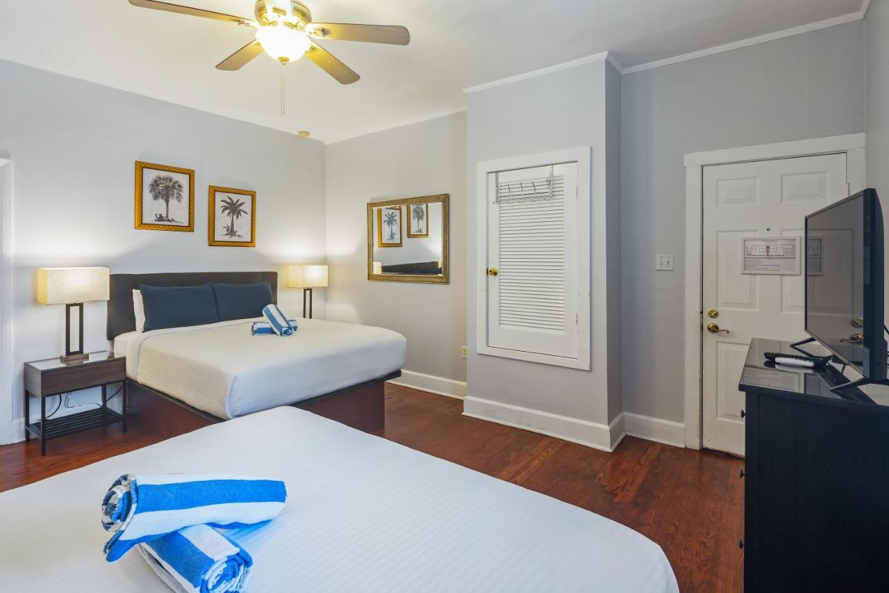 Kona Kai Oasis Bed & Breakfast Key West Exterior photo