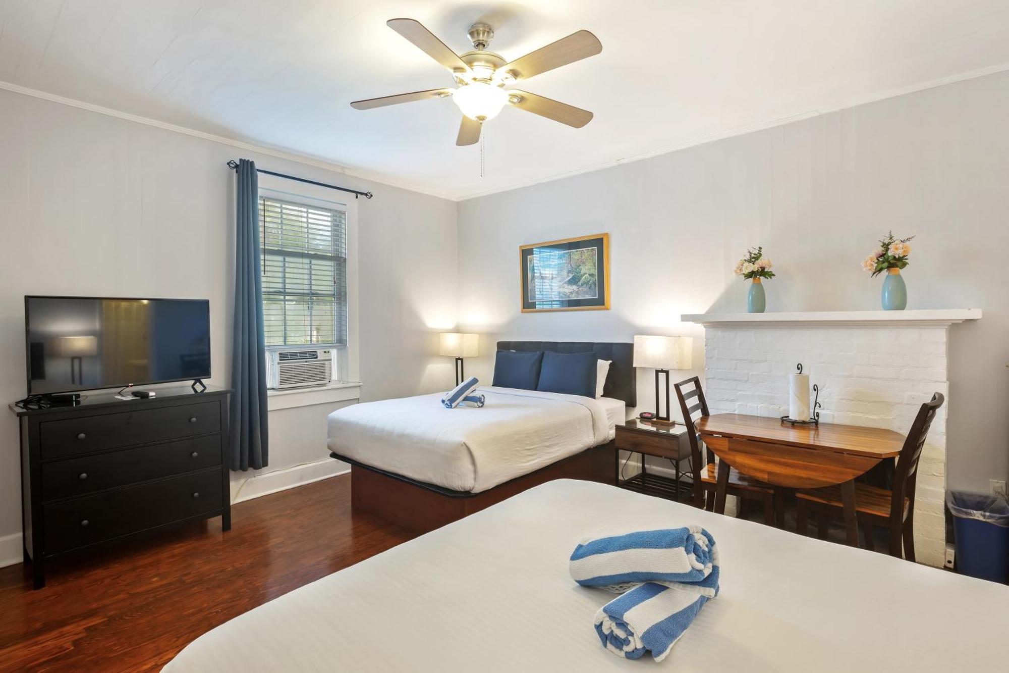Kona Kai Oasis Bed & Breakfast Key West Exterior photo